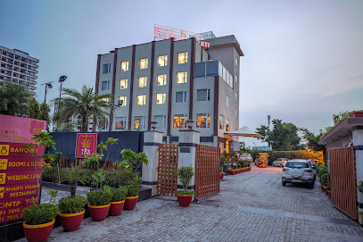 Hotel The Royal Bharati