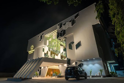 Sales Hotel Clubway Grand
