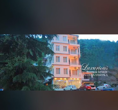 Hotel Triund Heights