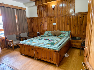 HIMALAYAN PARADISE